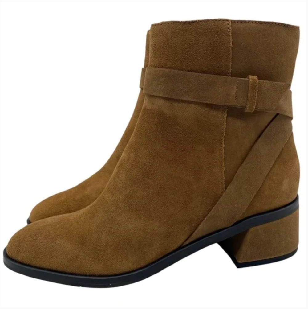 Dolce Vita Lorrie Boots 8 NWT Suede Ankle Booties Tan Brown Suede Heel Wrap